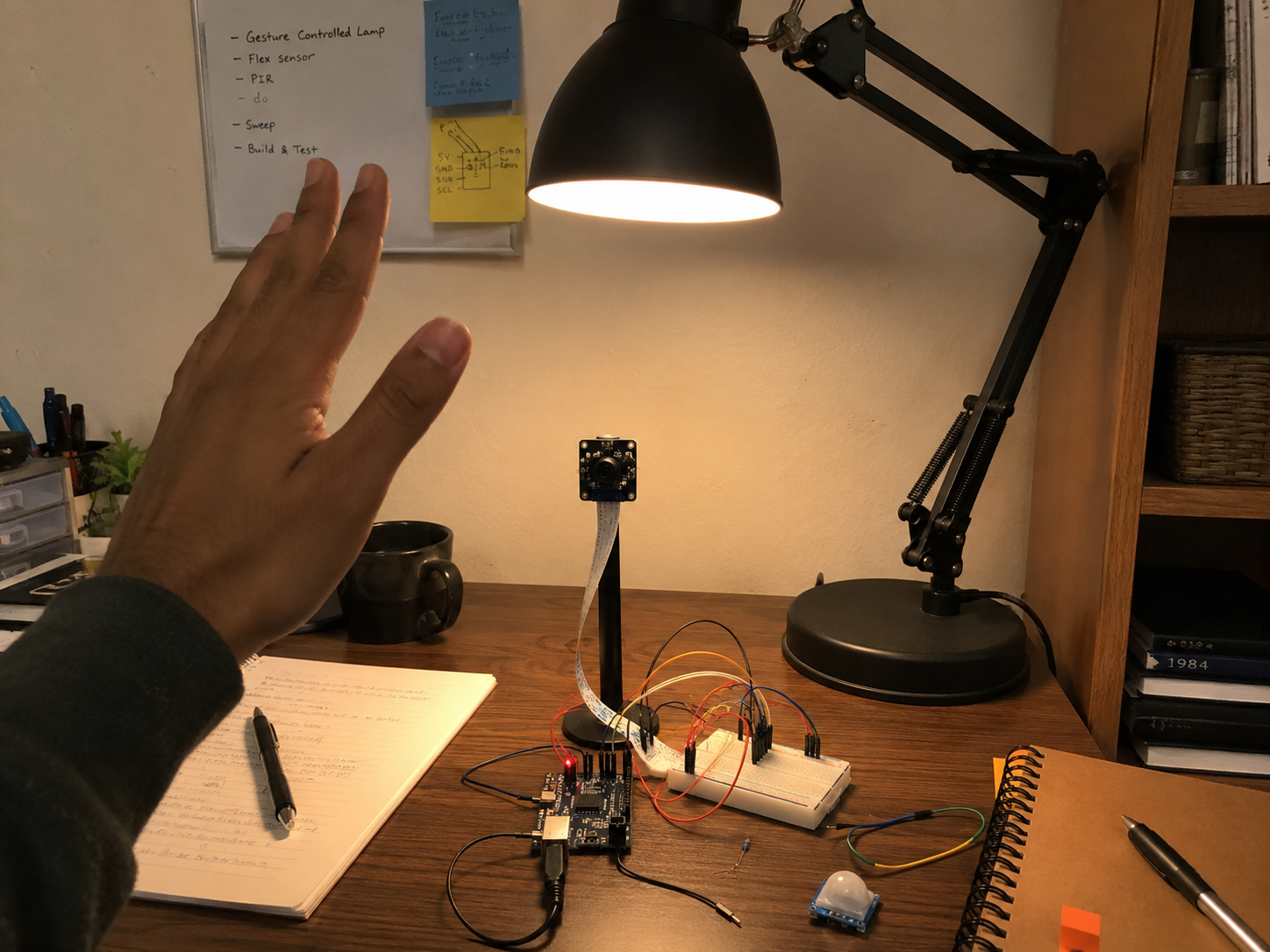 Gesture-Controlled Lamp project photo